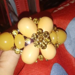 Vintage Cream Colored Bracelet